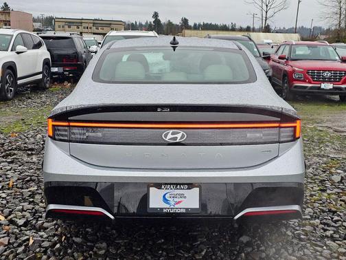 2026 Hyundai SONATA SEL