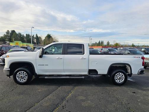 2024 Chevrolet Silverado 2500 LT
