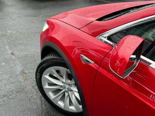Red Multi-Coat 2016 Tesla Model X 90D