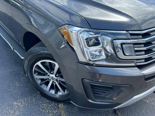 MAGNETIC GRAY METALLIC 2021 Ford Expedition XLT