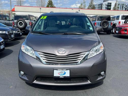 2015 Toyota Sienna XLE Premium