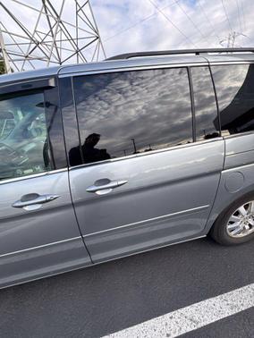 Alabaster Silver Metallic 2010 Honda Odyssey EX-L