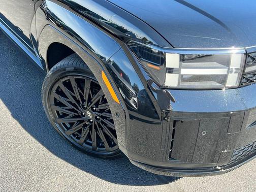 Phantom Black 2026 Hyundai SANTA FE Calligraphy