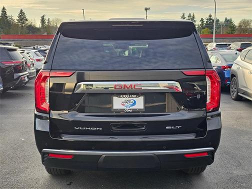 2024 GMC Yukon XL SLT