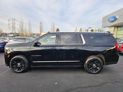 2024 GMC Yukon XL SLT