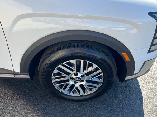 Creamy White Pearl 2026 Hyundai PALISADE SEL Premium 8P