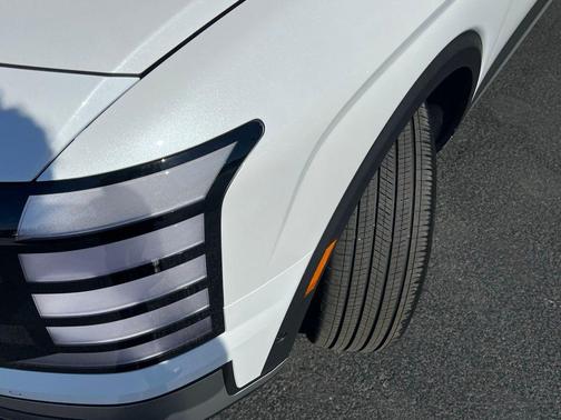 Creamy White Pearl 2026 Hyundai PALISADE SEL Premium 8P