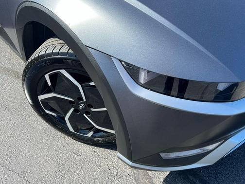 Shooting Star (Matte Gray) 2023 Hyundai IONIQ 5 SEL