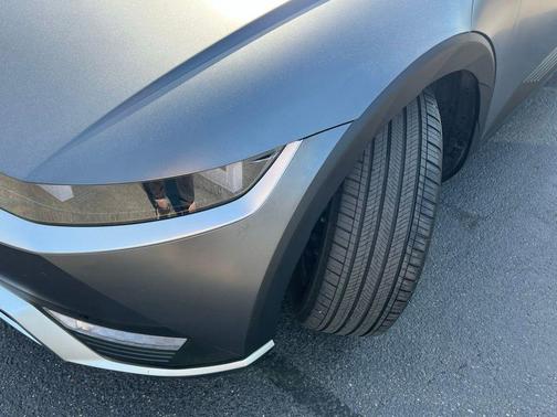 Shooting Star (Matte Gray) 2023 Hyundai IONIQ 5 SEL