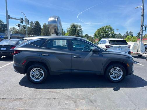 Ecotronic Gray Matte 2025 Hyundai TUCSON SE