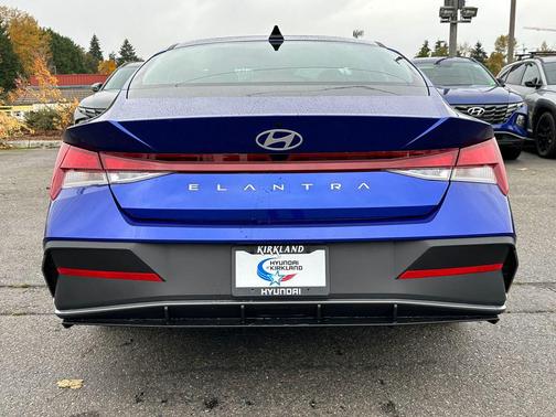 Intense Blue 2025 Hyundai ELANTRA SE