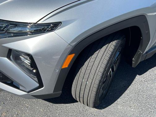 Shimmering Silver 2026 Hyundai TUCSON Limited
