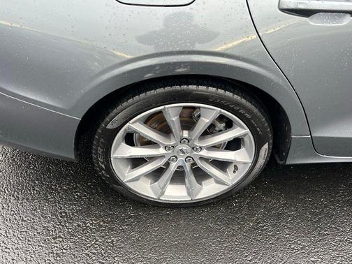 2019 Volvo S60 T6 Momentum