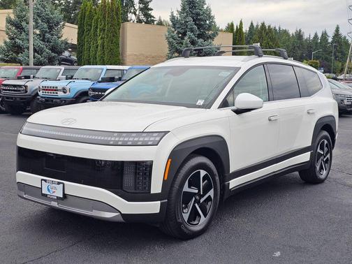 Snow White Pearl 2026 Hyundai IONIQ 9 SE