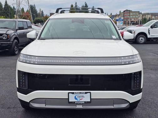 Snow White Pearl 2026 Hyundai IONIQ 9 SE