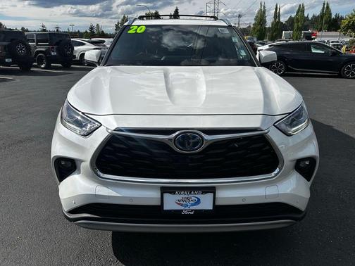 Blizzard Pearl 2020 Toyota Highlander Hybrid Platinum