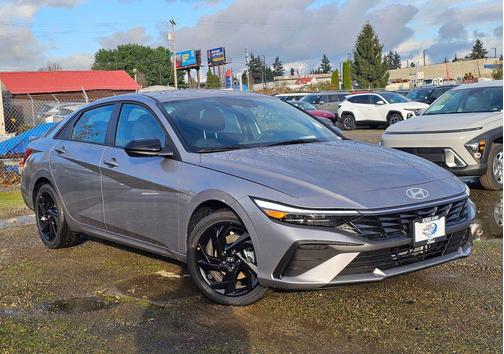 Fluid Metal 2026 Hyundai ELANTRA HEV SEL Sport