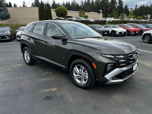 Rockwood Green 2026 Hyundai TUCSON SE