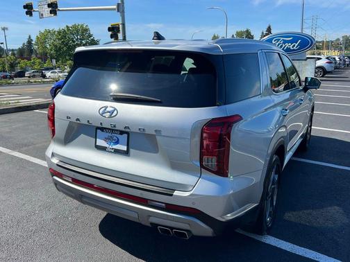 Typhoon Silver 2023 Hyundai PALISADE Limited
