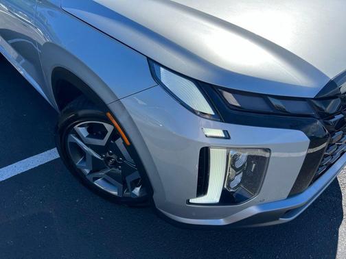 Typhoon Silver 2023 Hyundai PALISADE Limited