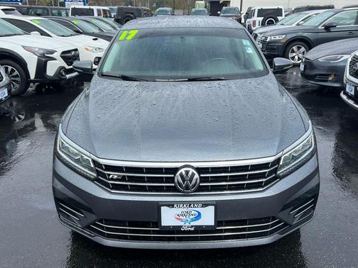 Platinum Gray Metallic 2017 Volkswagen Passat 1.8T R-Line w/Comfort