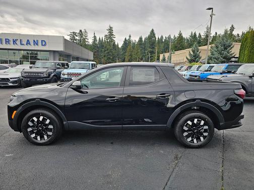 Phantom Black 2026 Hyundai SANTA CRUZ SE
