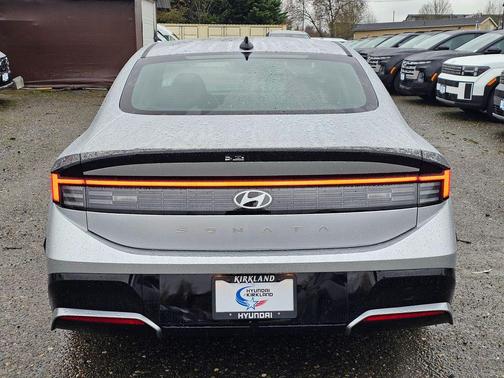 2026 Hyundai SONATA SEL