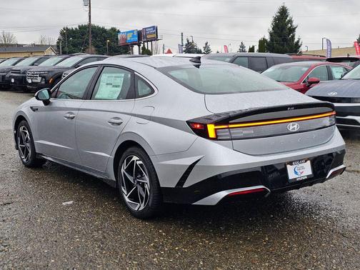 2026 Hyundai SONATA SEL