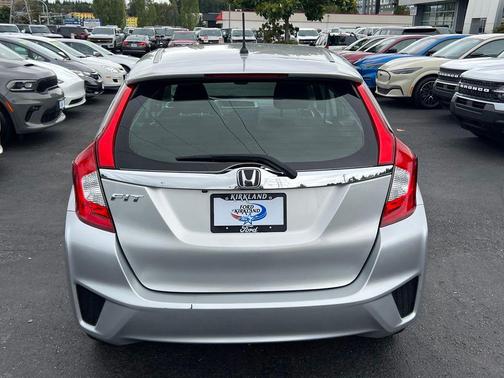 Alabaster Silver Metallic 2015 Honda Fit EX