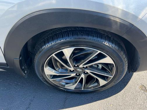 2019 Hyundai TUCSON Sport