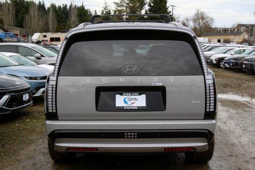 Cyber Gray 2026 Hyundai IONIQ 9 SEL