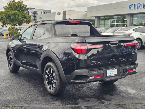Phantom Black 2026 Hyundai SANTA CRUZ SE