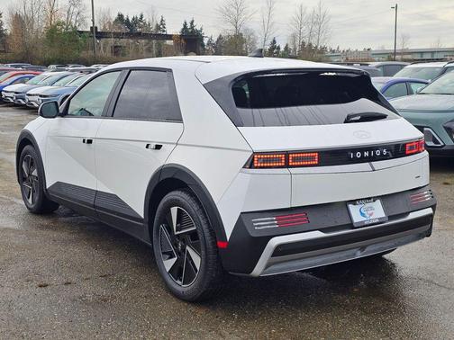 Atlas White 2026 Hyundai IONIQ 5 SEL