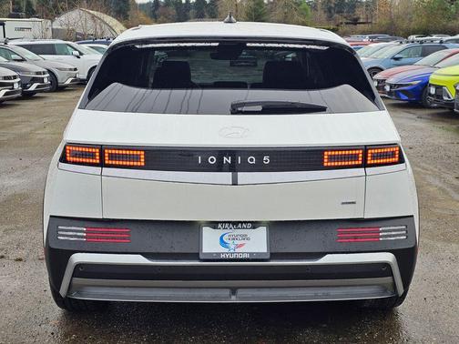 Atlas White 2026 Hyundai IONIQ 5 SEL