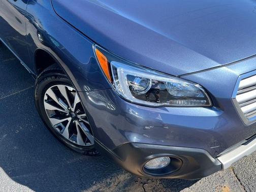 Twilight Blue Metallic 2017 Subaru Outback 3.6R Limited