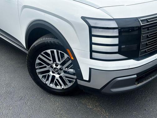 Creamy White Pearl 2026 Hyundai PALISADE SEL Premium 8P