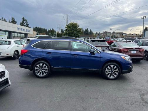 Lapis Blue Pearl 2017 Subaru Outback 2.5i Limited