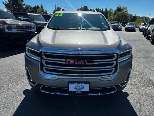 Light Stone Metallic 2022 GMC Acadia AWD SLT