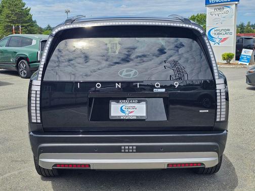 Abyss Black 2026 Hyundai IONIQ 9 SE