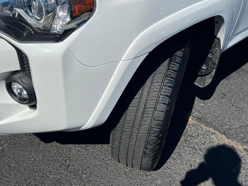 Super White 2021 Toyota 4Runner SR5 Premium