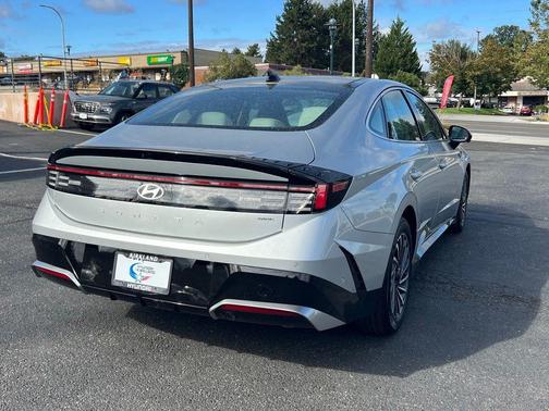 Aero Silver 2026 Hyundai SONATA Hybrid Limited