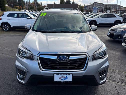 Ice Silver Metallic 2019 Subaru Forester Limited