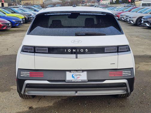 Atlas White 2026 Hyundai IONIQ 5 SEL