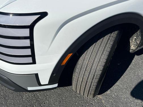 Creamy White Pearl 2026 Hyundai PALISADE SEL Premium 8P