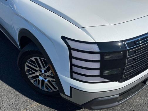 Creamy White Pearl 2026 Hyundai PALISADE SEL Premium 8P