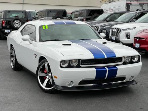 2011 Dodge Challenger SRT8