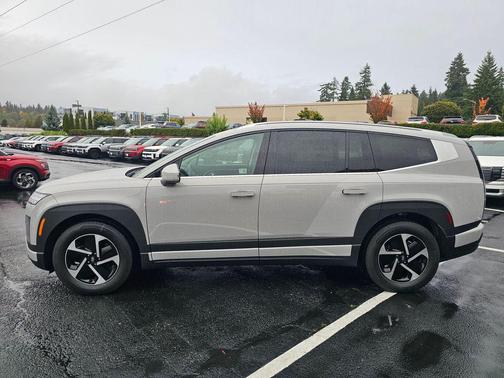 Cyber Gray 2026 Hyundai IONIQ 9 SE