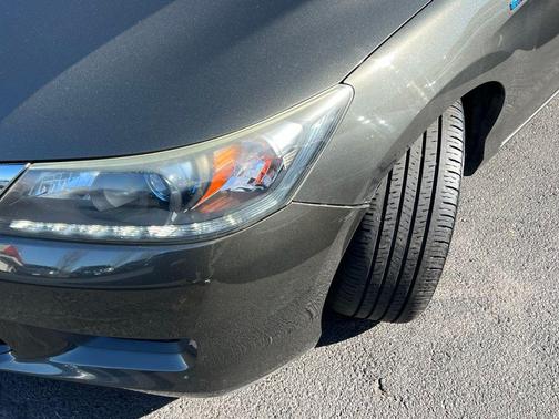 Alabaster Silver Metallic 2014 Honda Accord Hybrid EX-L