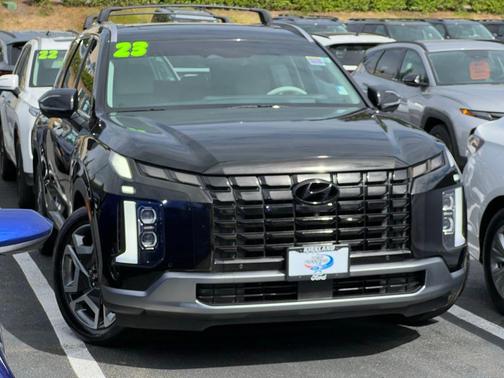 Abyss Black Pearl 2023 Hyundai PALISADE Limited