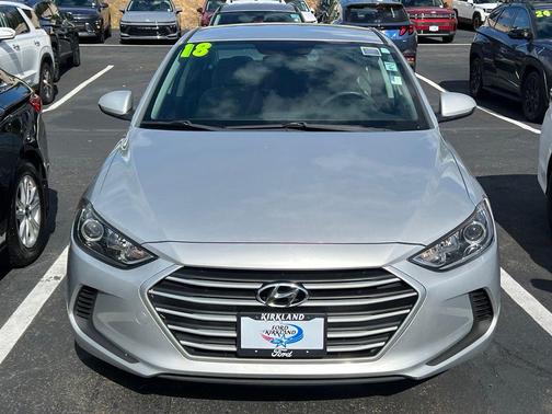 Molten Silver 2018 Hyundai ELANTRA SE